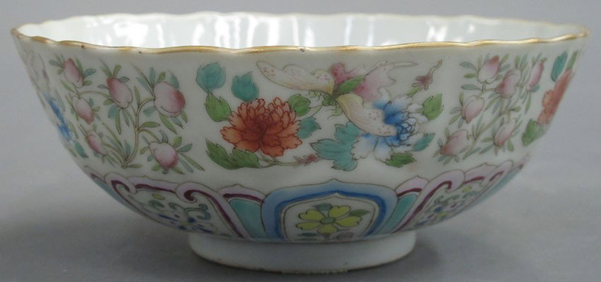 CHINESE PORCELAIN PAINTED BOWL circa early 20th: CHINESE PORCELAIN PAINTED BOWL circa early 20th century diameter- 6 1/2"
