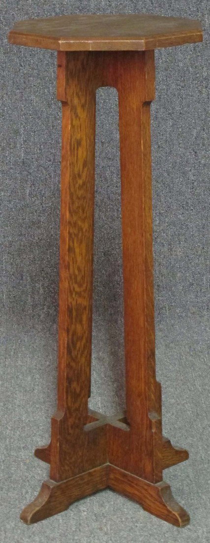 EARLY 20TH CENTURY PLANT STAND in the manner of: EARLY 20TH CENTURY PLANT STAND in the manner of Limberts height- 32"