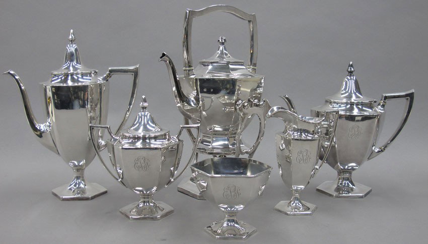INTERNATIONAL CO. SILVERPLATE SIX PIECE TEA SER: INTERNATIONAL CO. SILVERPLATE SIX PIECE TEA SERVICE