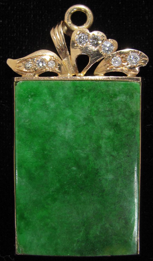 JADEITE PENDANT WITH DIAMONDS size- 1 1/4" : JADEITE PENDANT WITH DIAMONDS size- 1 1/4"