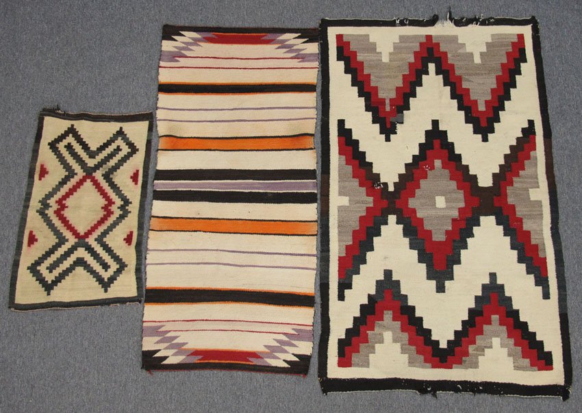 LOT OF (3) NAVAJO BLANKETS size- 29" x 63" 27 1/2: LOT OF (3) NAVAJO BLANKETS size- 29" x 63" 27 1/2" x 58 1/4" 19 1/2" x 33"