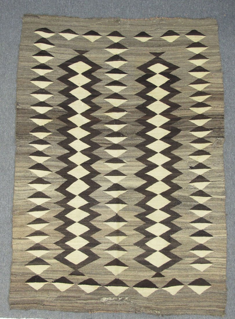 LOT OF (2) NAVAJO BLANKETS size- 44" x 71" 61" x : LOT OF (2) NAVAJO BLANKETS size- 44" x 71" 61" x 90"
