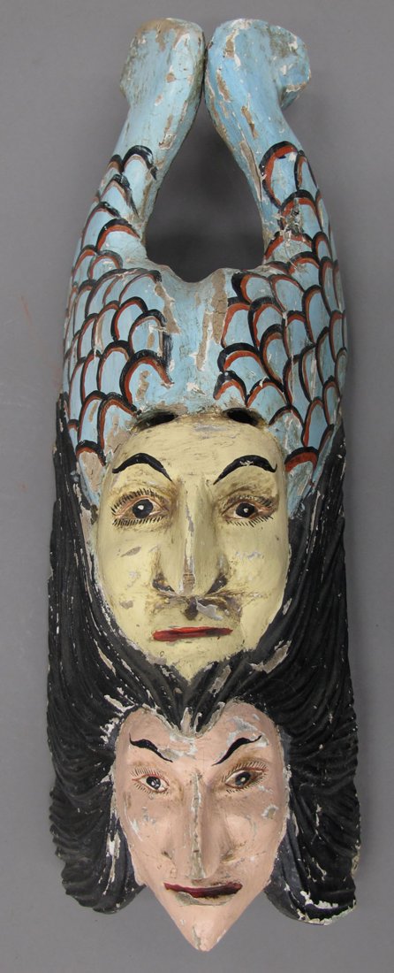 MANDAN INDIAN WOOD CARVING length- 25 1/4" : MANDAN INDIAN WOOD CARVING length- 25 1/4"