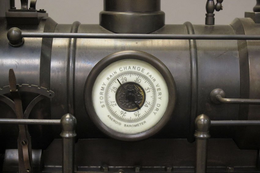 TRAIN CLOCK length- 18" note- - 3