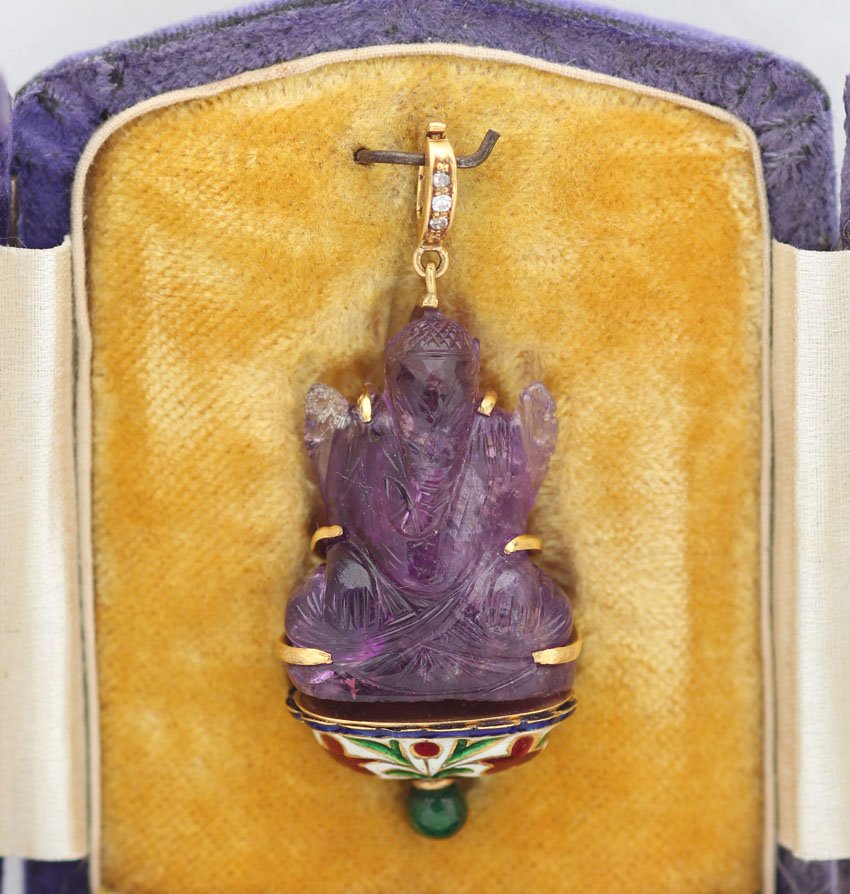 ASIAN AMETHYST CARVED BUDDHA PENDANT with enamel: ASIAN AMETHYST CARVED BUDDHA PENDANT with enamel