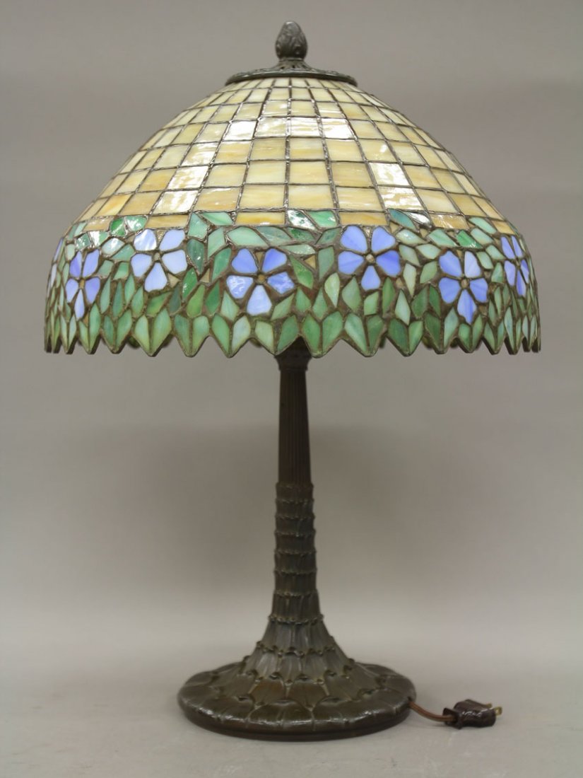 AMERICAN LEADED GLASS PARLOR LAMP: AMERICAN LEADED GLASS PARLOR LAMP early 20th century diameter of shade- 16"