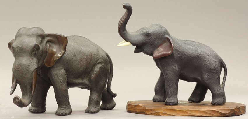 LOT OF (2) JAPANESE BRONZE ELEPHANTS circa early : LOT OF (2) JAPANESE BRONZE ELEPHANTS circa early 20th century length- 7", 8 1/4"