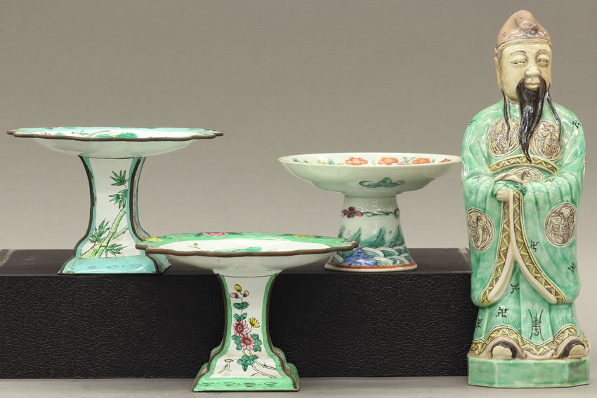 LOT OF (4) CHINESE DECORATIVE ITEMS Compotes, Loh: LOT OF (4) CHINESE DECORATIVE ITEMS Compotes, Lohan figure circa late 19th/early 20th century height- 3", 11"