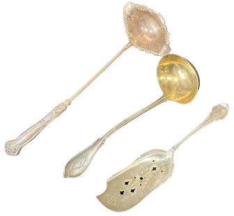 STERLING SILVER LOT OF (3) LADLES: Weight- 16 troy ozs. Length- 11 1/2"- 16" Shipping U.S. $35 plus insurance