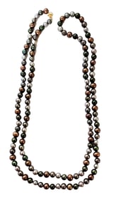 LADYS STRAND OF PEARLS NECKLACE W/ 14KT CLASP