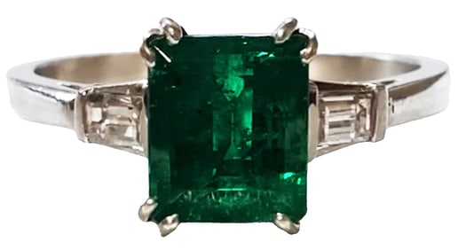 LADYS EMERALD & DIAMOND PLATINUM RING