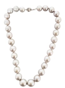 LADYS SILVER PEARL NECKLACE W/ 14KT CLASP