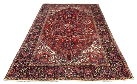 HERIZ VINTAGE ROOMSIZE CARPET, APPROX. 1940'S