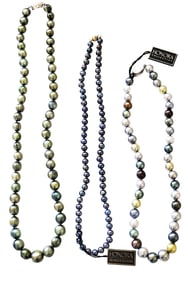 LOT OF (3) LADYS  PEARL STRAND NECKLACES