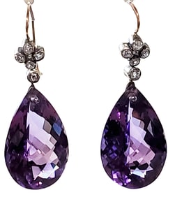 LADYS AMETHYST & DIAMOND 18KT EARRINGS