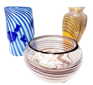 JEFF BURNETT, LOT OF (3) SIGNED ART GLASS