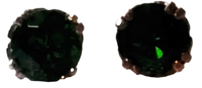 LADYS 10KT Y.G. CHROME DIOPSIDE STUD EARRINGS