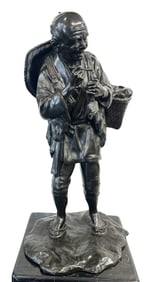 ASIAN VINTAGE BRONZE STATUE OF FISHERMAN W/ CHOP