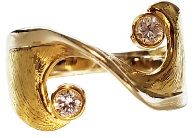 LADYS DIAMOND SET 18KT YG RING