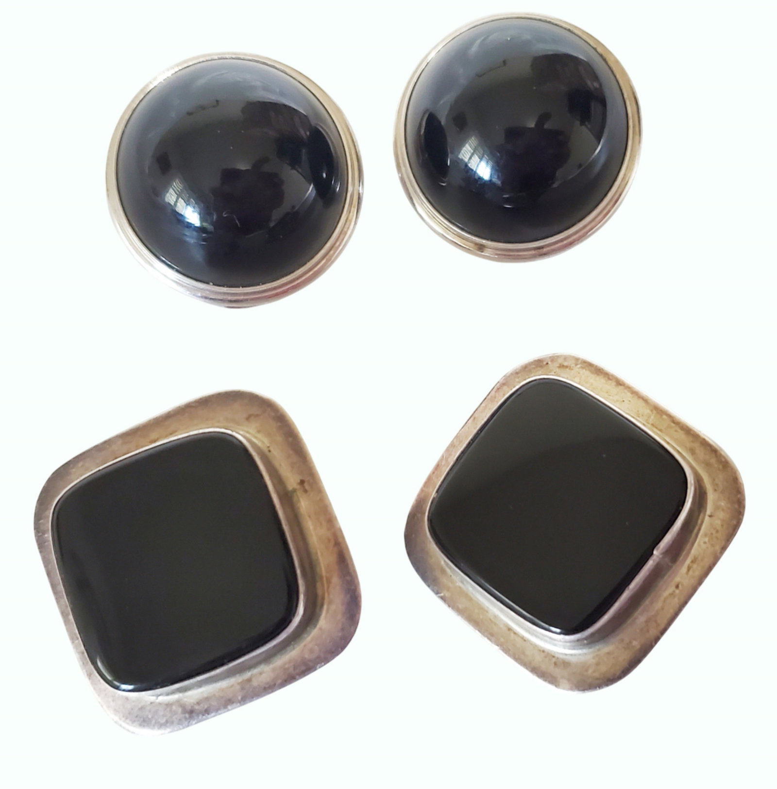 STERLING SILVER (2) PAIRS OF EARRINGS, LALIQUE: one pair signed Lalique Weight- 55.5 grams Shipping U.S. $20 plus insurance