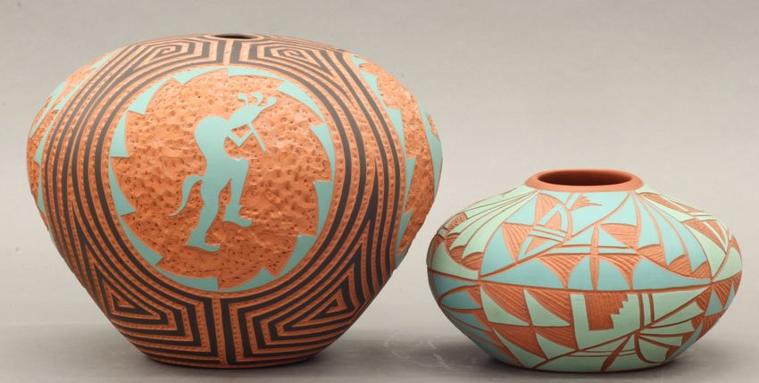 LOT OF (2) SOUTHWEST INDIAN POTS height- 4"- 6 1/4: LOT OF (2) SOUTHWEST INDIAN POTS height- 4"- 6 1/4"