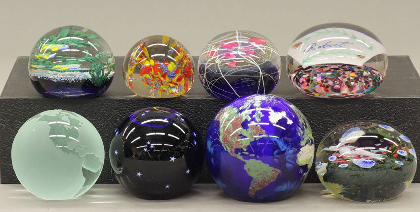 LOT OF (8) GLASS PAPERWEIGHTS diameter- 2 1/4", 3: LOT OF (8) GLASS PAPERWEIGHTS diameter- 2 1/4", 3 1/2"