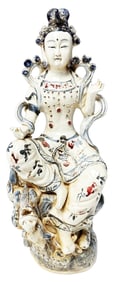 ASIAN PORCELAIN QUAN YIN STATUE