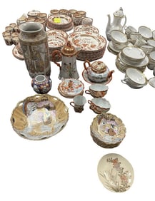 LOT OF VINTAGE JAPANESE PORCELAIN
