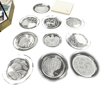 LALIQUE SET OF (10) COMMEMORATIVE CRYSTAL PLATES