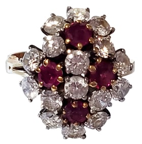 LADYS VINTAGE DIAMOND & RUBY 14KT RING