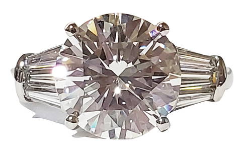 ROUND BRILLIANT 5.02 CT. DIAMOND W/ G.I.A CERT.: Carat weight- 5.02 CTS. Color Grade- GClarity Grade- VS2Cut Grade Very Good GIA #1232599418