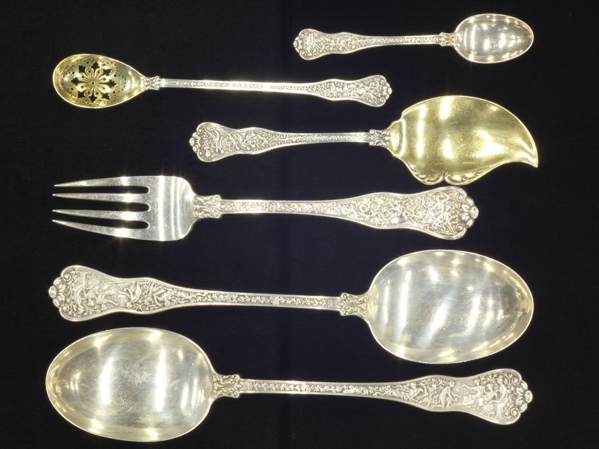 TIFFANY & CO. STERLING SILVER SERVING ITEMS total pcs- : TIFFANY & CO. STERLING SILVER SERVING ITEMS total pcs- 6 length- 4 5/8"- 9 1/2" weight- 15 troy oz.
