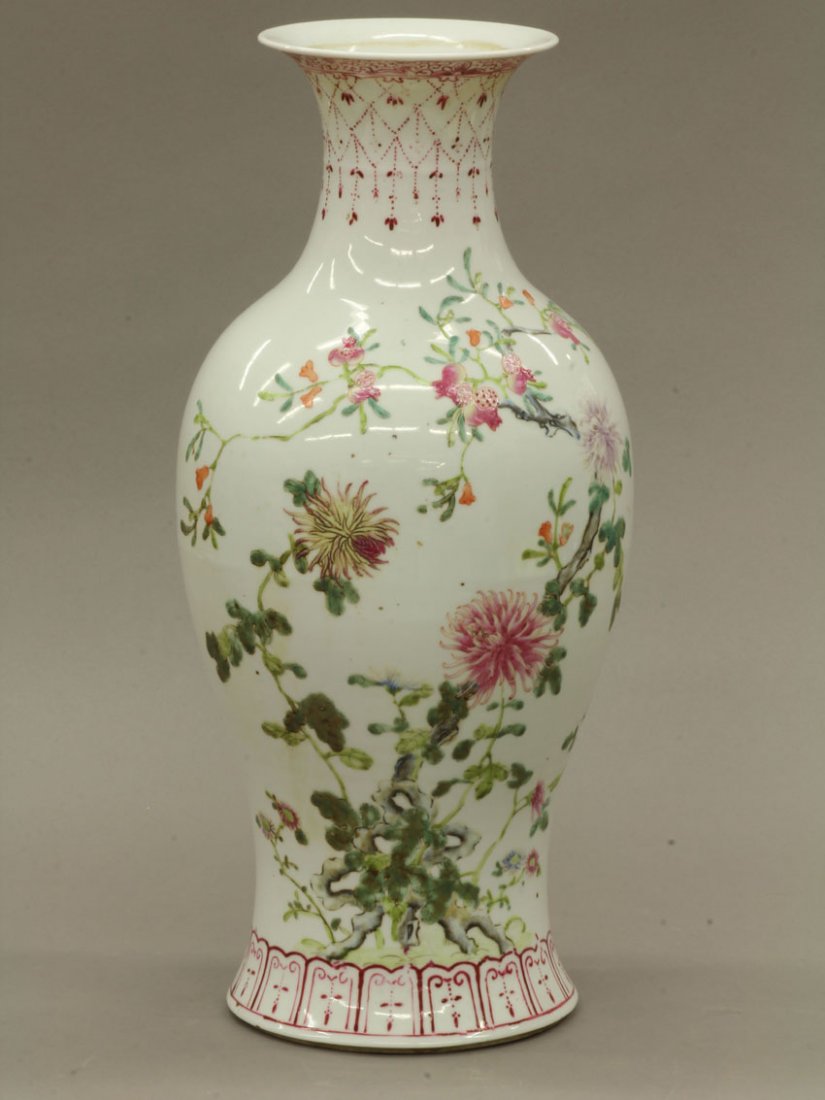 QING DYNASTY FAMILLE VERTE PORCELAIN VASE height- 17" n: QING DYNASTY FAMILLE VERTE PORCELAIN VASE height- 17" note- drilled for lamp