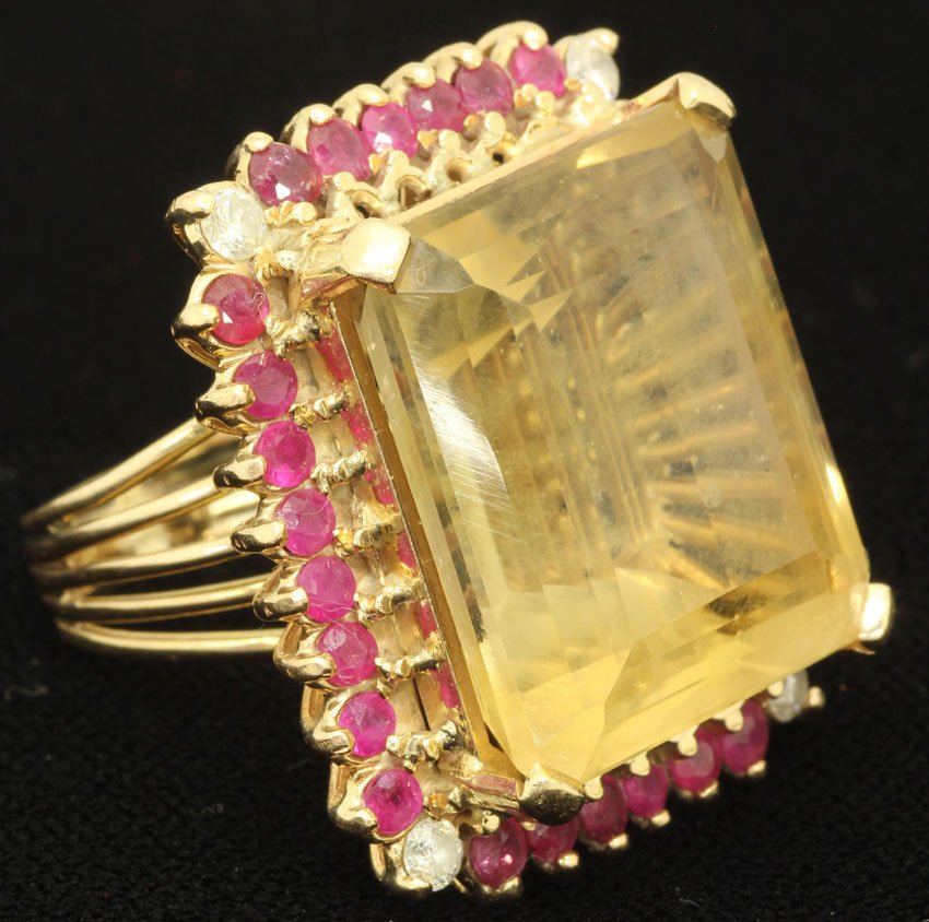 VINTAGE CITRINE QUARTZ STONE set with rubies and 14kt w: VINTAGE CITRINE QUARTZ STONE set with rubies and 14kt weight- 25.7 grams appraisal- $2773