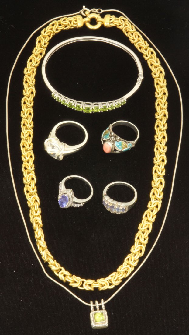 LOT OF STERLING SILVER JEWELRY weight- 2.5 troy oz.: LOT OF STERLING SILVER JEWELRY weight- 2.5 troy oz.