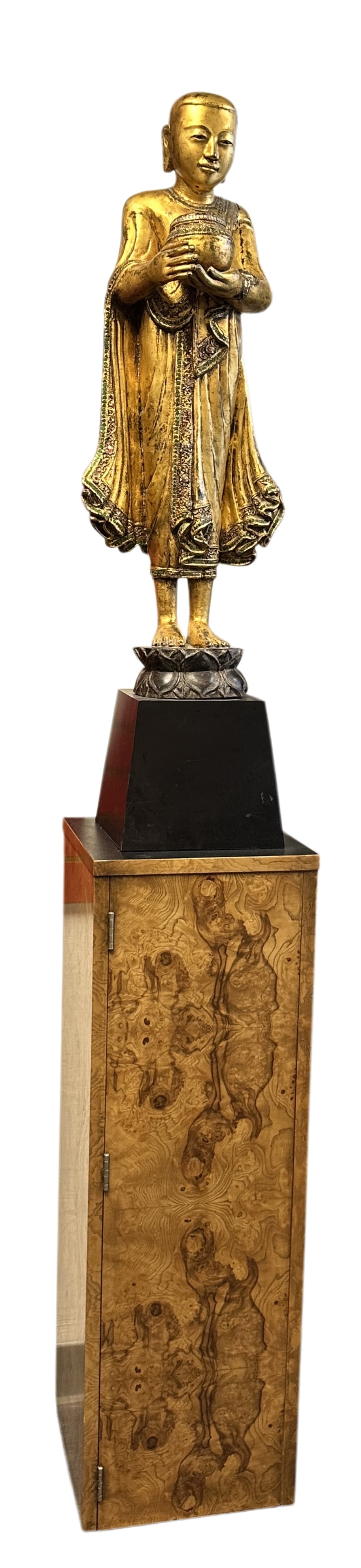 SOUTHEAST ASIAN GOLDEN BUDDHA (1 of 3)