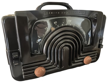 ZENITH CONSOL-TUNE VINTAGE RADIO