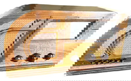 RCA VICTOR VINTAGE RADIO