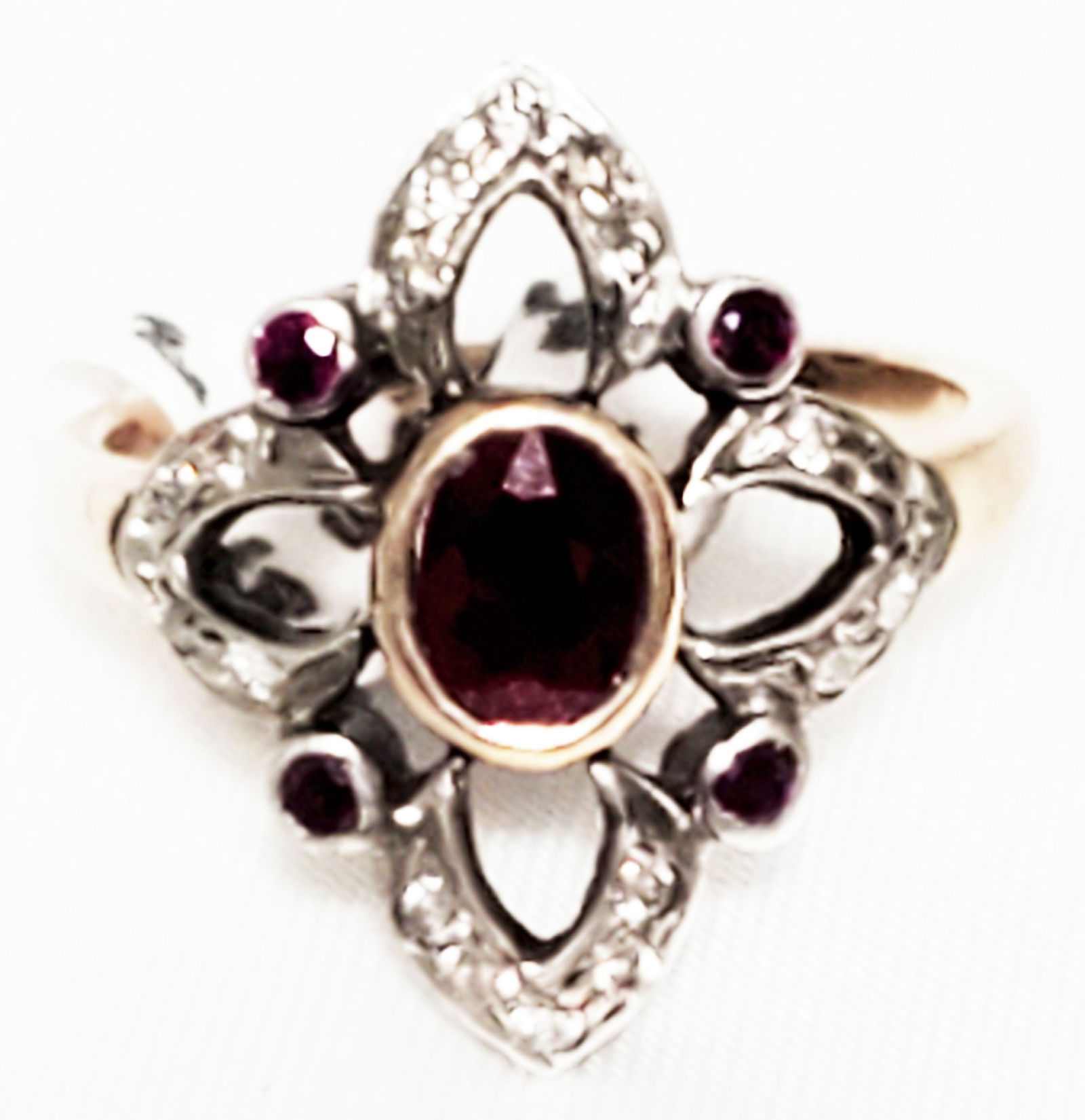 LADYS 14KT RUBY & DIAMOND VINTAGE RING - 2