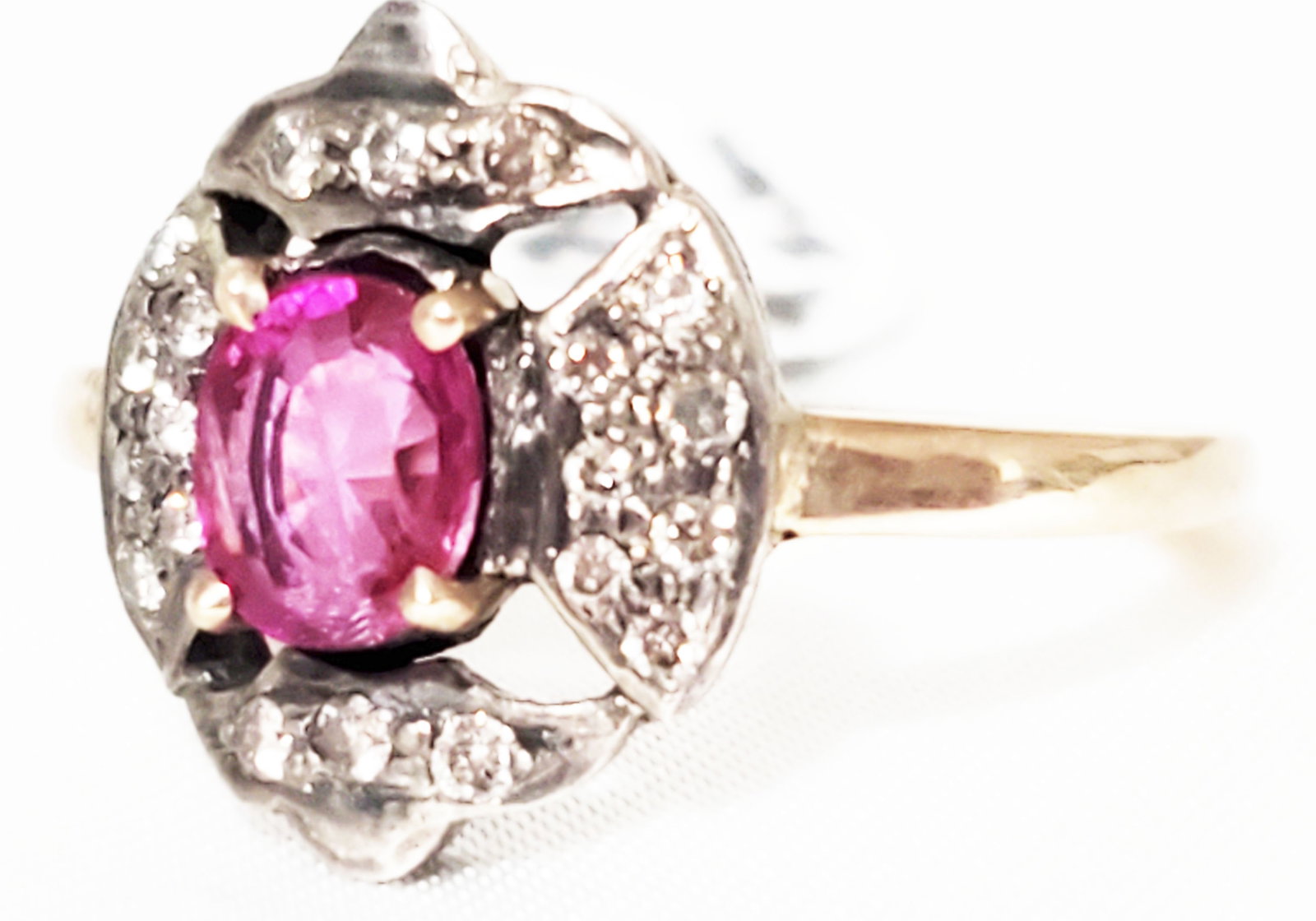 LADYS 18KT SILVER TOP RUBY DIAMOND RING - 5