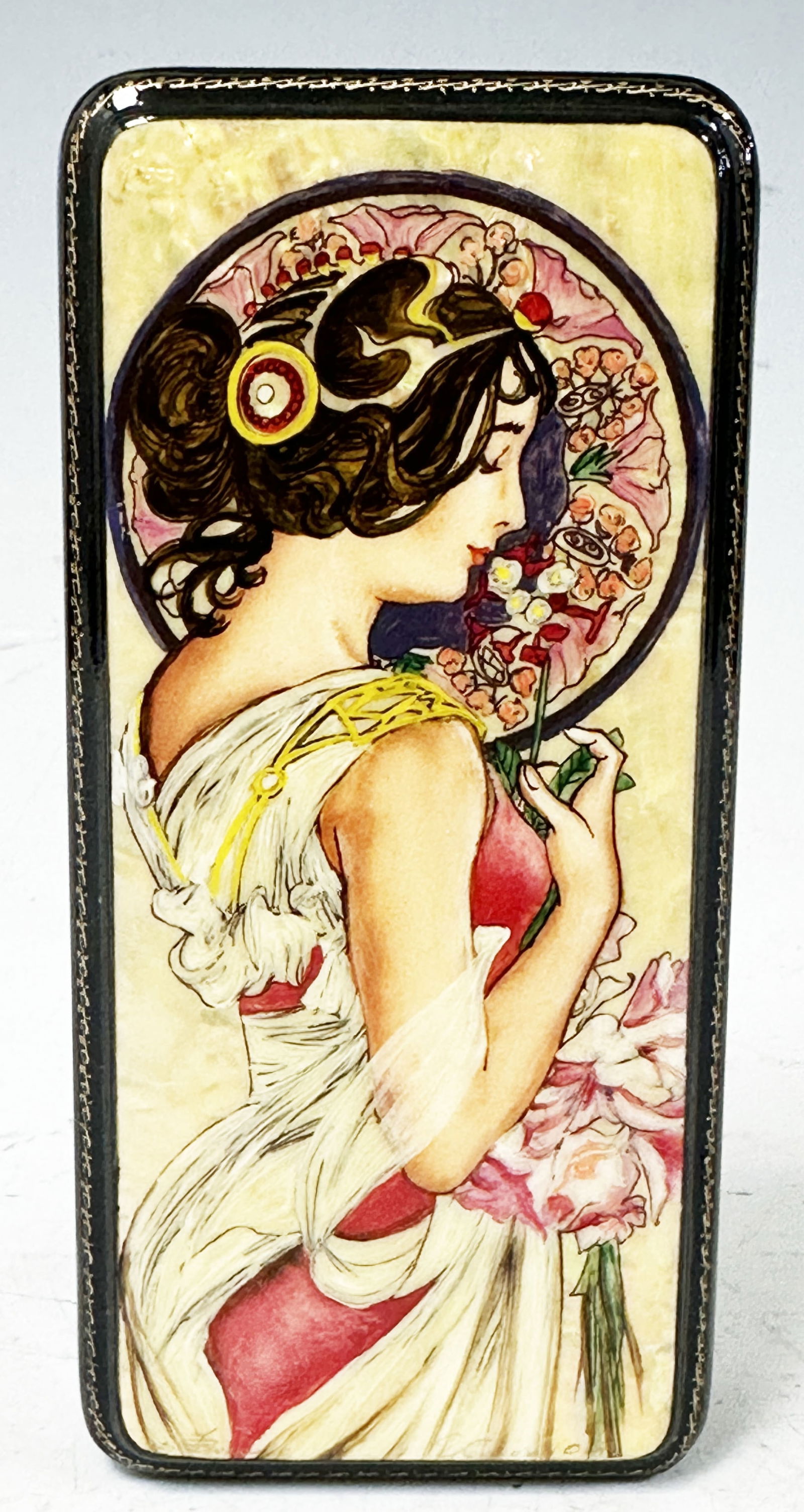 RUSSIAN PAINTED COVERED BOX - 2