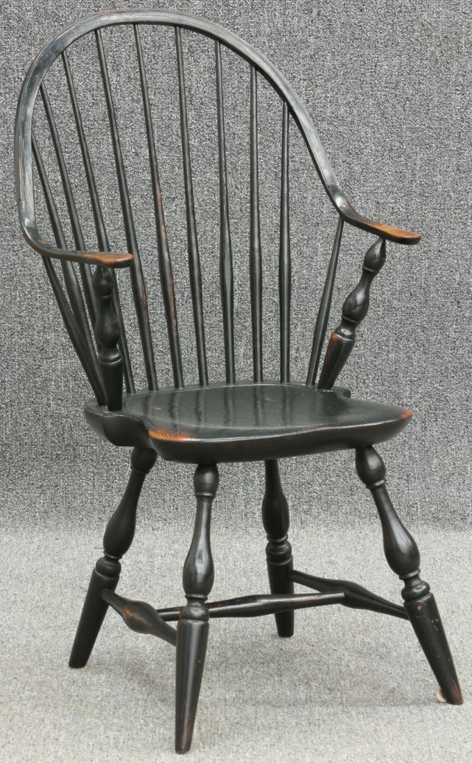 NEW ENGLAND WINDSOR CONTINUOUS ARM CHAIR painted height: NEW ENGLAND WINDSOR CONTINUOUS ARM CHAIR painted height- 37"