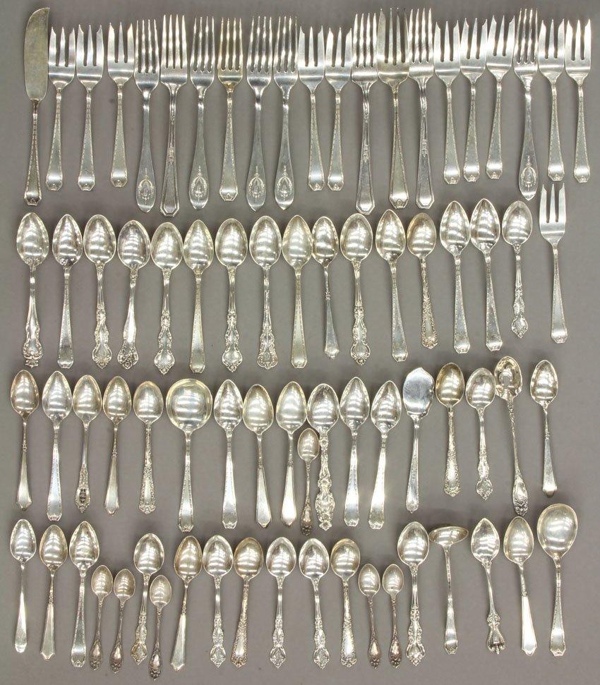 LOT OF VINTAGE STERLING SILVER FLATWARE weight- 55 troy: LOT OF VINTAGE STERLING SILVER FLATWARE weight- 55 troy oz.
