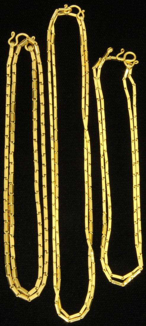 LOT OF (3) GOLD NECKLACES test- 18KT weight- 30 grams: LOT OF (3) GOLD NECKLACES test- 18KT weight- 30 grams