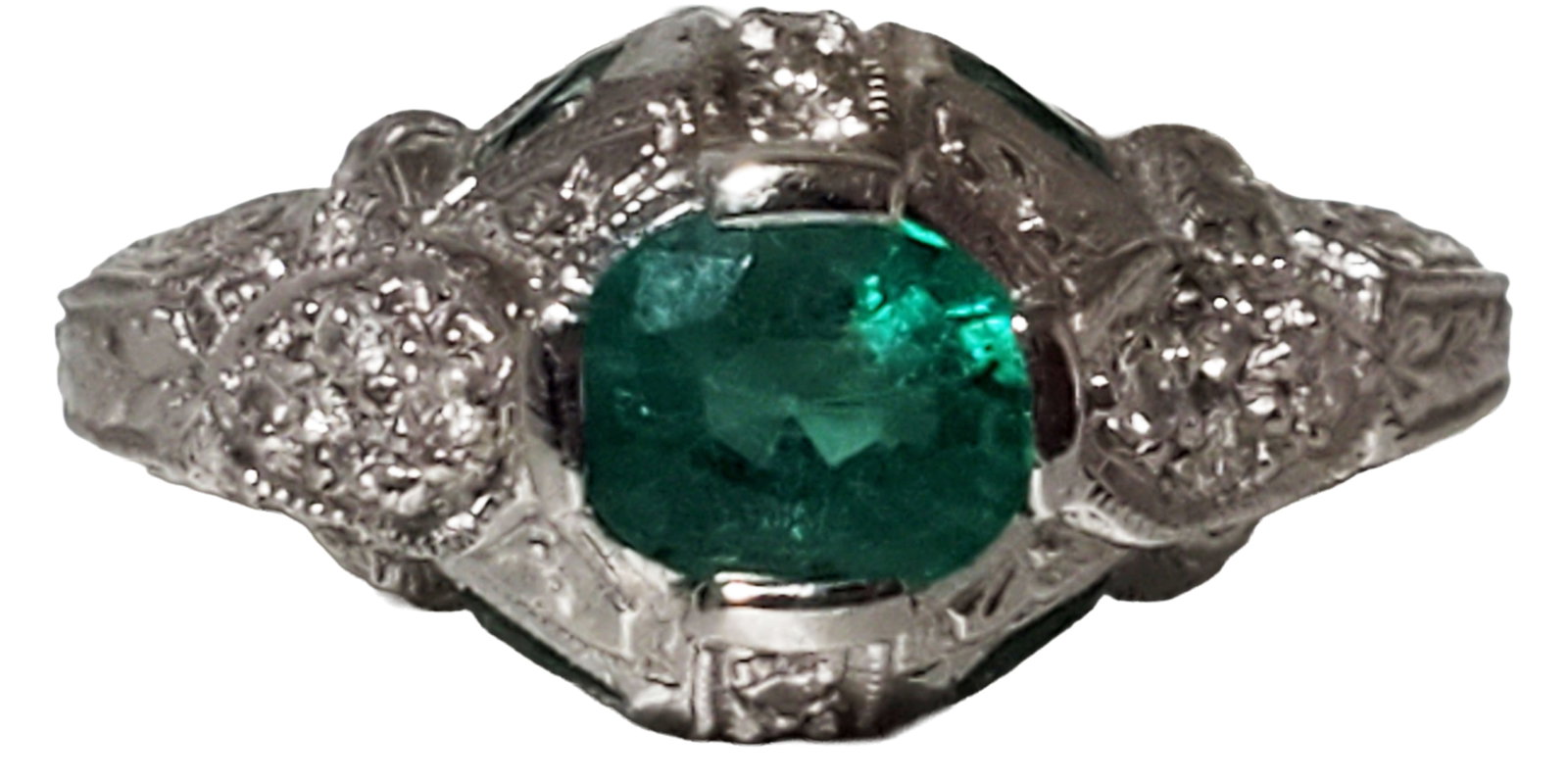 LADYS EMERALD & DIAMOND PLATINUM RING (1 of 10)