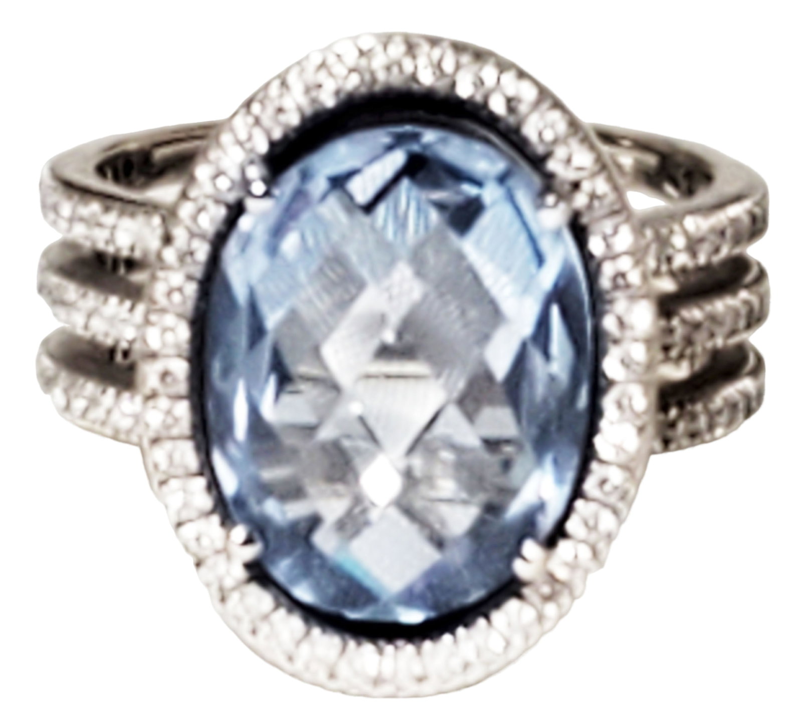 LADYS 18KT TOPAZ & DIAMOND RING: Ring size- 6.5 Weight- 9.4 grams Shipping U.S. $25 plus insurance