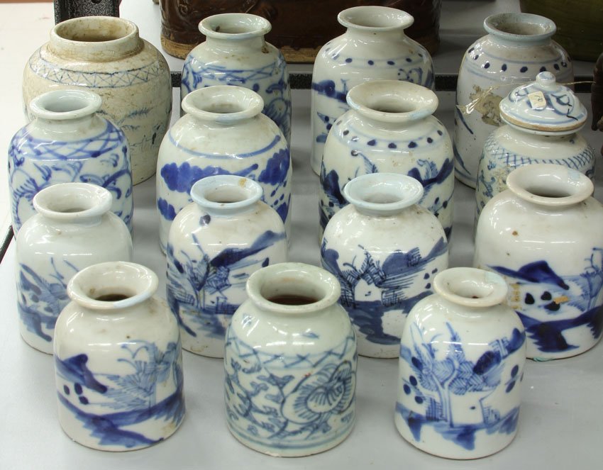LOT OF (15) VINTAGE CHINESE BLUE AND WHITE POTS height-: LOT OF (15) VINTAGE CHINESE BLUE AND WHITE POTS height- 3"- 4" note- all have rim repairs
