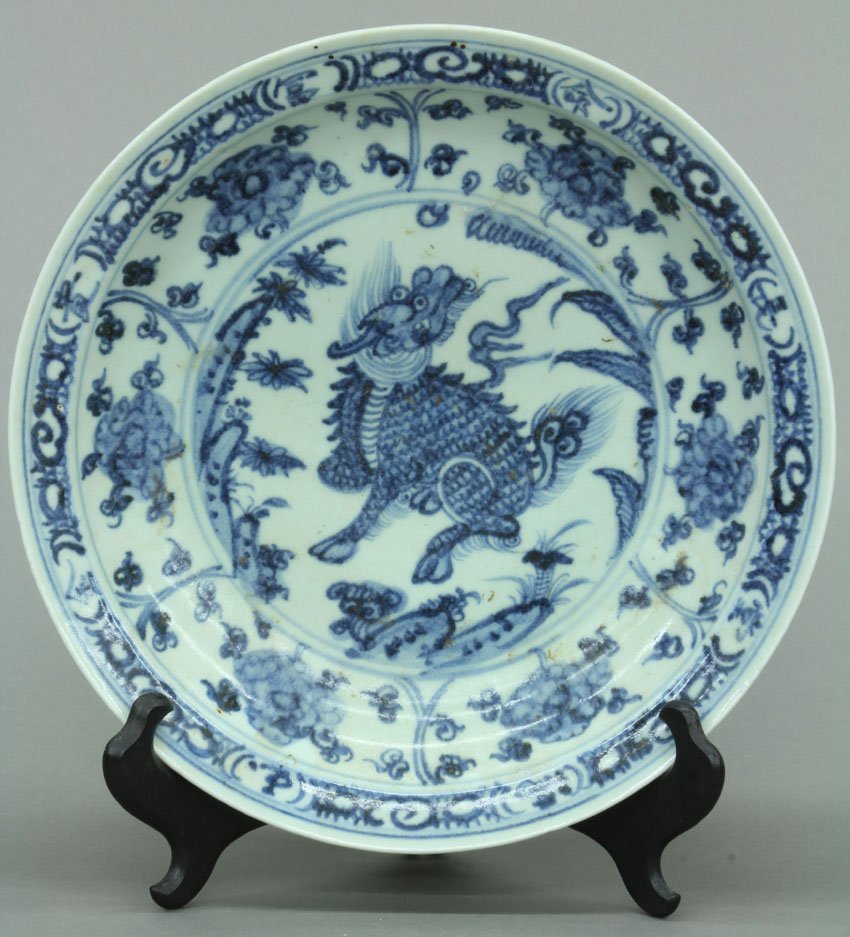 CHINESE BLUE AND WHITE CHARGER with dragon diameter-: CHINESE BLUE AND WHITE CHARGER with dragon diameter- 12"