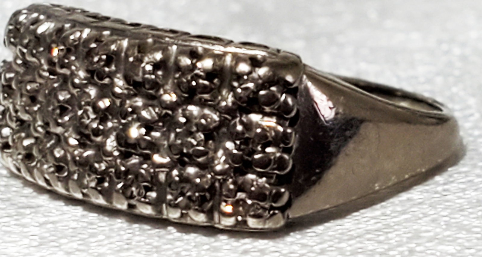 LADYS 14KT DIAMOND SADDLE STYLE RING - 4