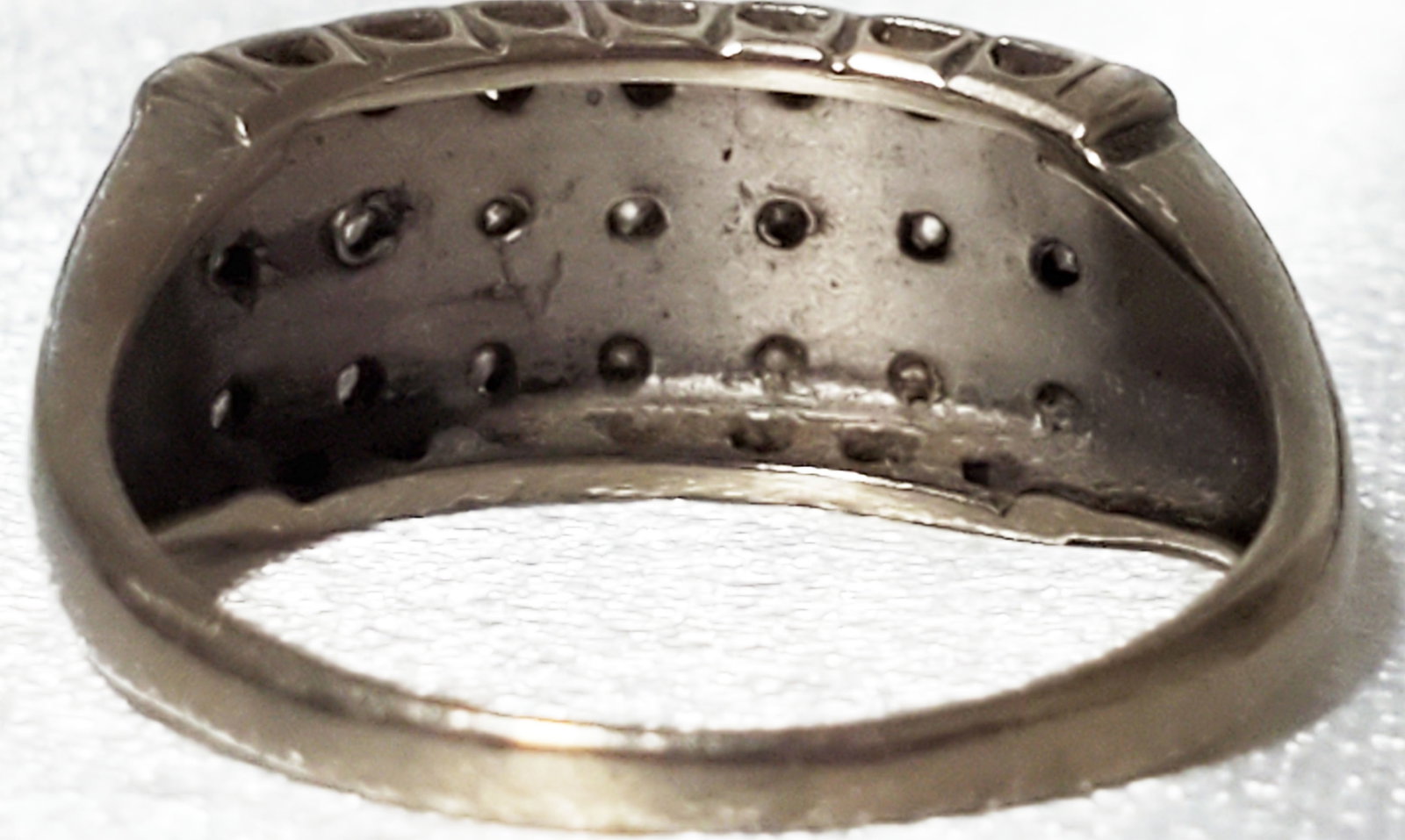 LADYS 14KT DIAMOND SADDLE STYLE RING - 7